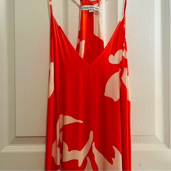 Karina Grimaldi Vibrant Orange and White Maxi Dress - Picture 4 of 13